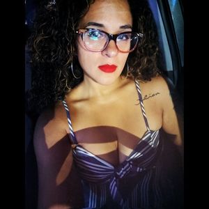 Meet your Posher, Pamela